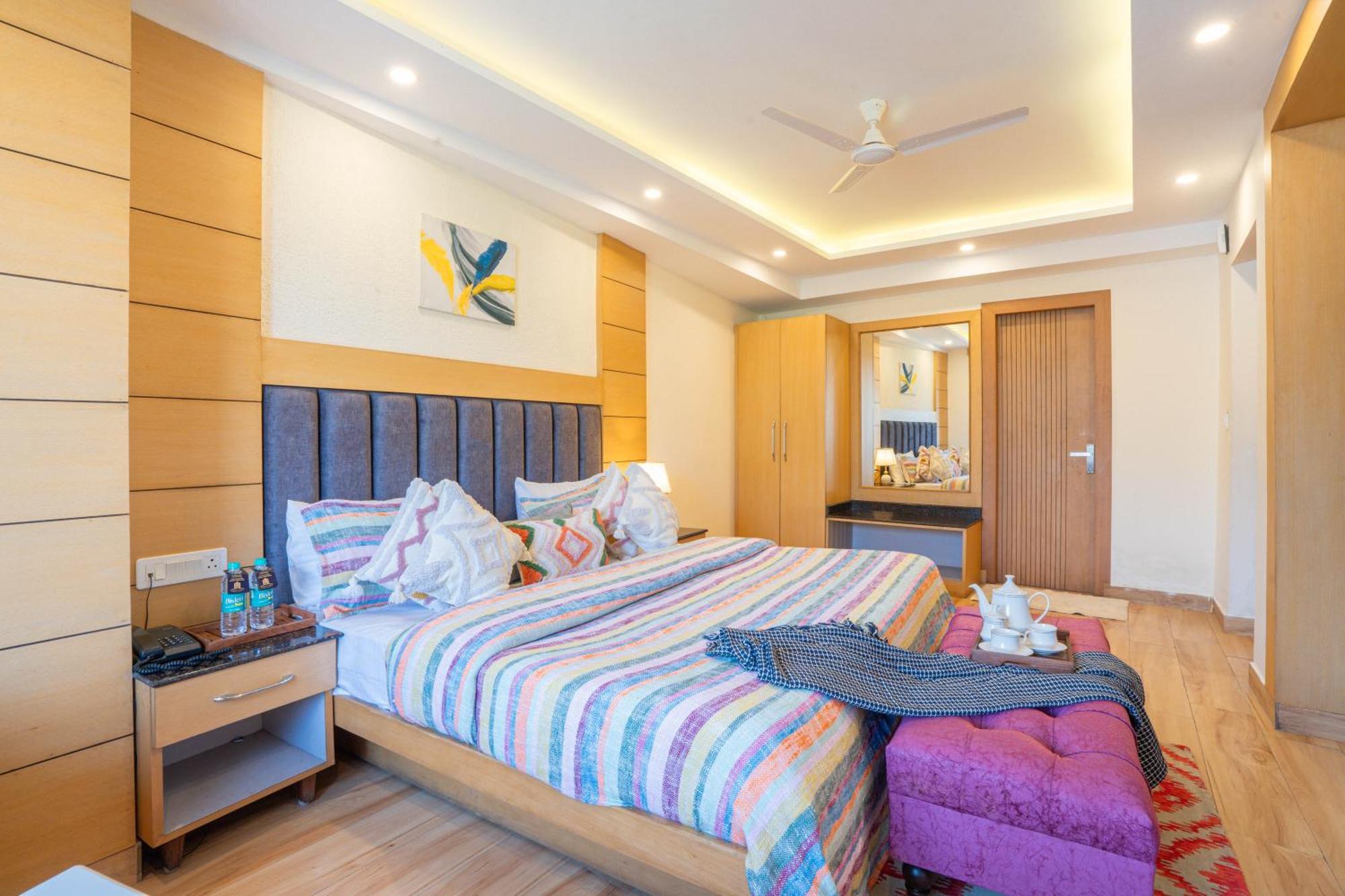 Super Hotel By Perfectstayz Mall Road موسوري المظهر الخارجي الصورة