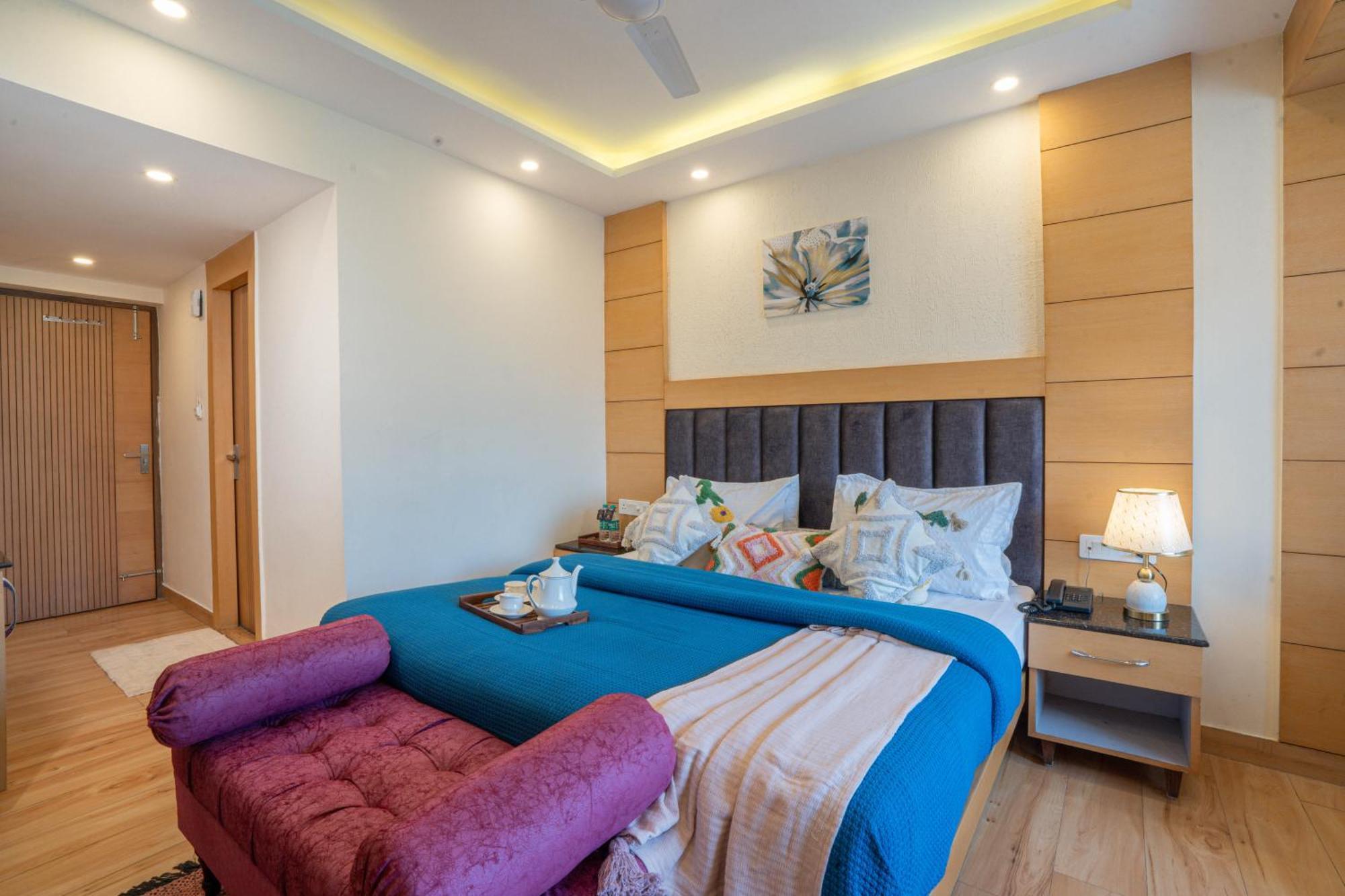 Super Hotel By Perfectstayz Mall Road موسوري الغرفة الصورة